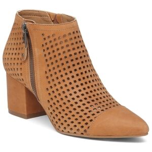 Lucky Brand Jakelyn Ankle Booties In Cafe Saratoga